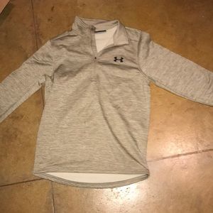 Under Armour pullover